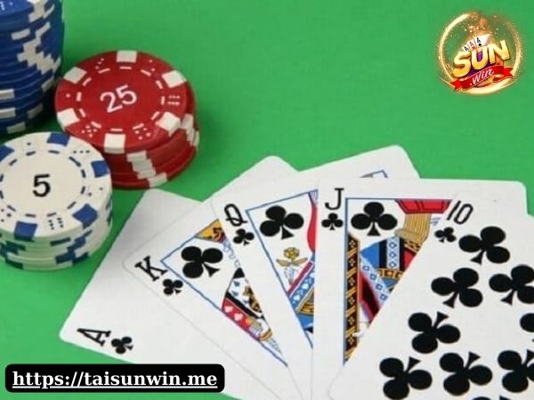 Thùng phá sảnh là bộ bài mạnh trong Poker