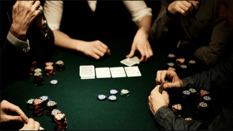 Chiến thuật chơi Cù lũ để tối ưu hóa lợi nhuận